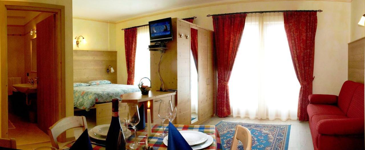 Hotel La Tea Livigno Exteriör bild
