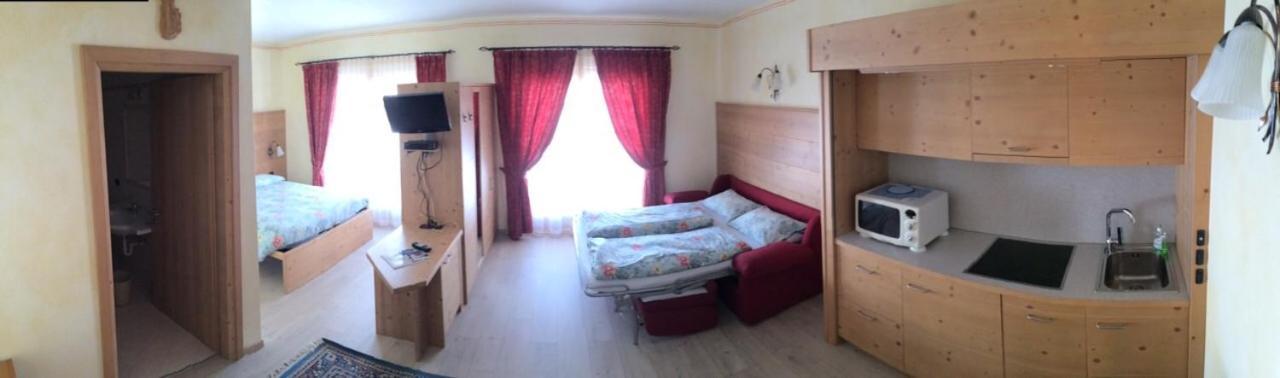 Hotel La Tea Livigno Exteriör bild