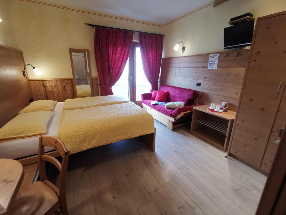 Hotel La Tea Livigno Exteriör bild