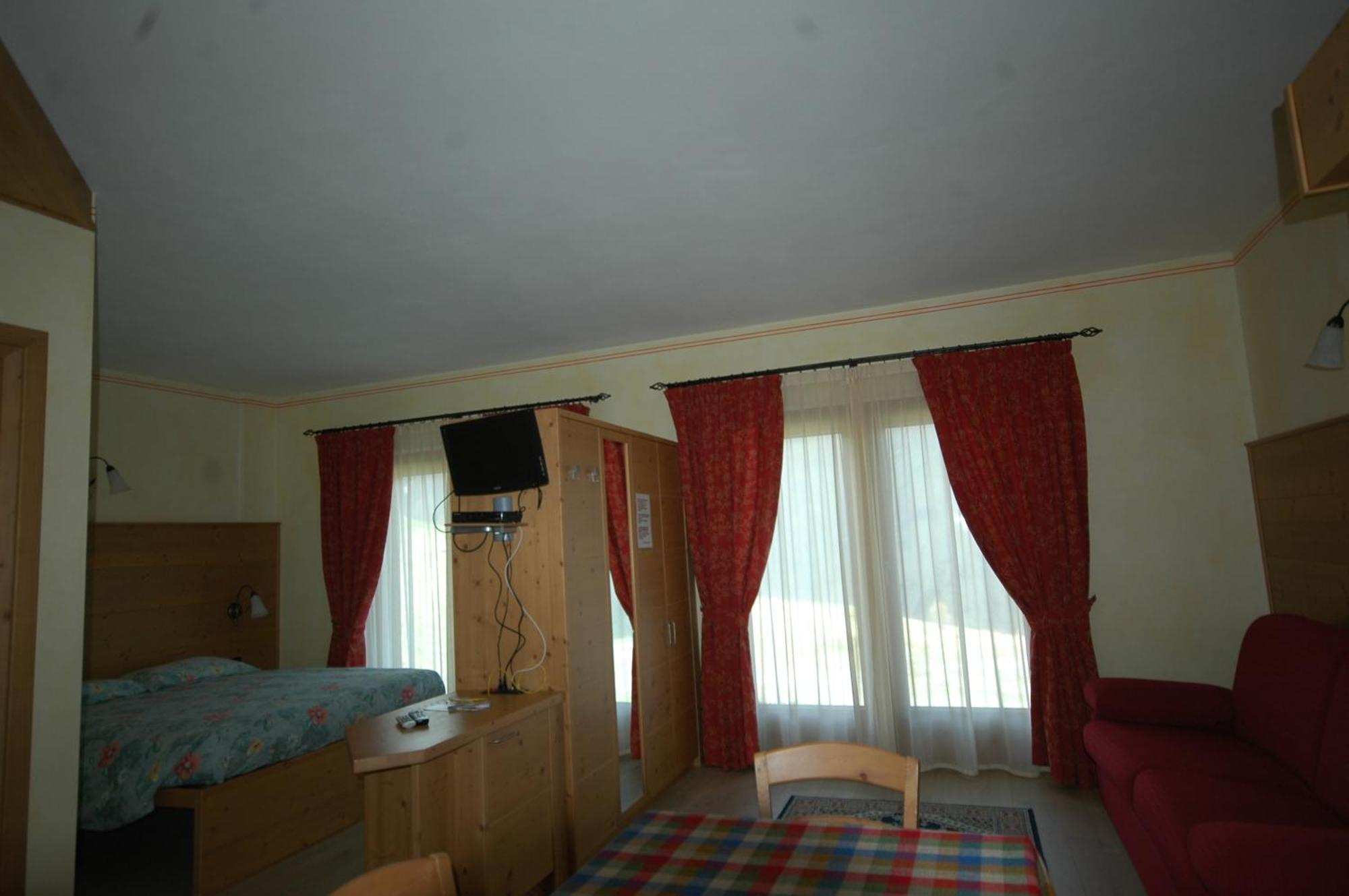 Hotel La Tea Livigno Rum bild
